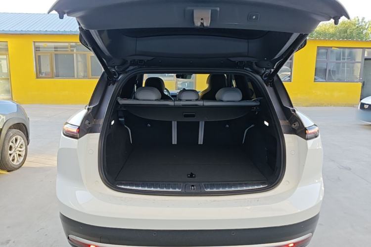Used Nio ES6 2023 75 kWh Trunk