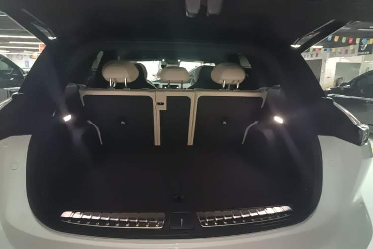 Used Nio ES6 2023 75 kWh Trunk