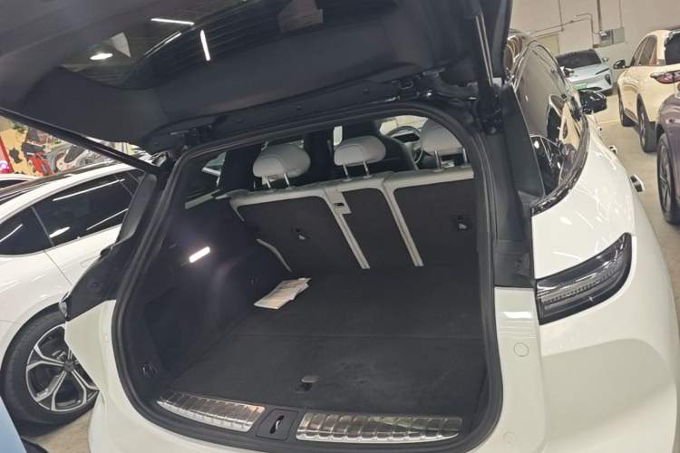 Used Nio ES6 2023 75 kWh Trunk