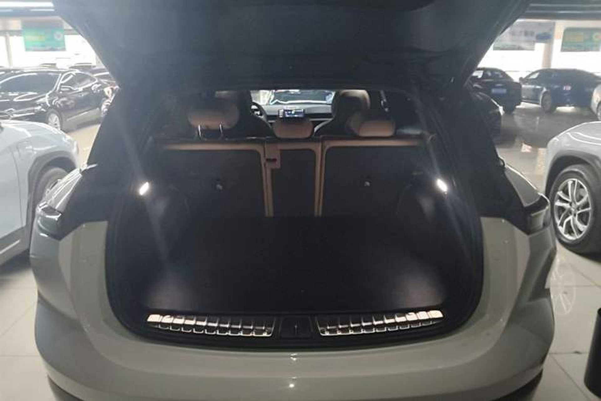 Used Nio ES6 2023 75 kWh Trunk