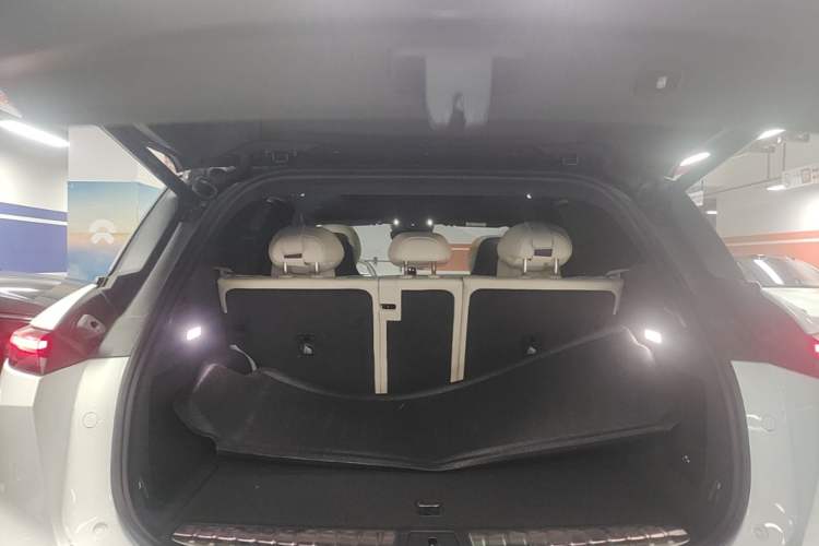 Used Nio ES6 2023 75 kWh Trunk