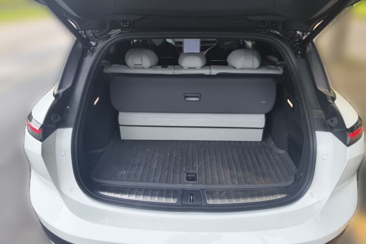 Used Nio ES6 2023 75 kWh Trunk
