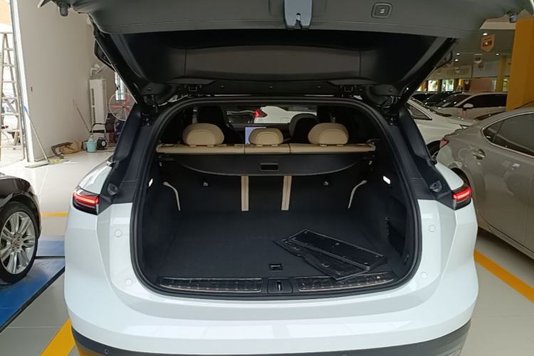 Used Nio ES6 2023 75 kWh Trunk