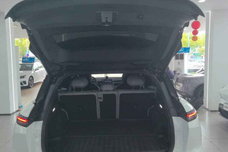 Used Nio ES6 2023 75 kWh Trunk