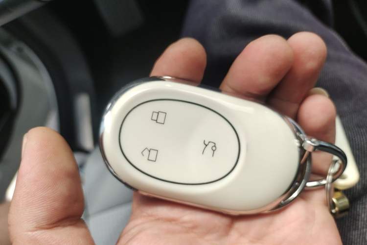 Used Nio ES6 2023 75 kWh Vehicle Key