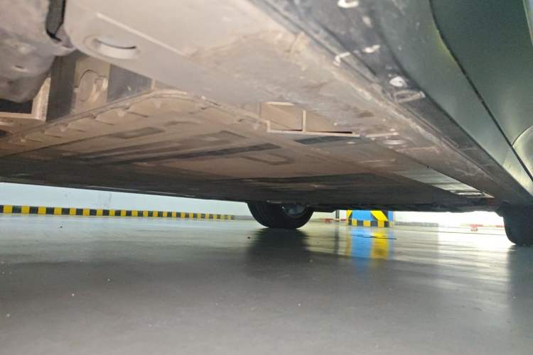 Used Nio ES6 2023 75 kWh Chassis Rear Right