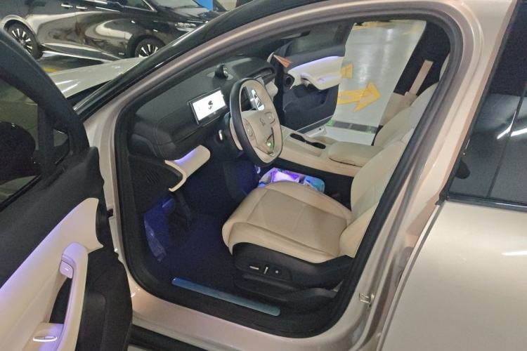 Used Nio ES6 2023 75 kWh Driver Seat