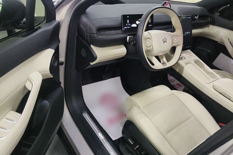 Used Nio ES6 2023 75 kWh Driver Seat