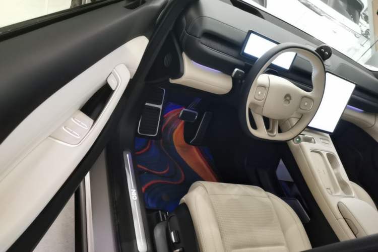 Used Nio ES6 2023 75 kWh Driver Seat