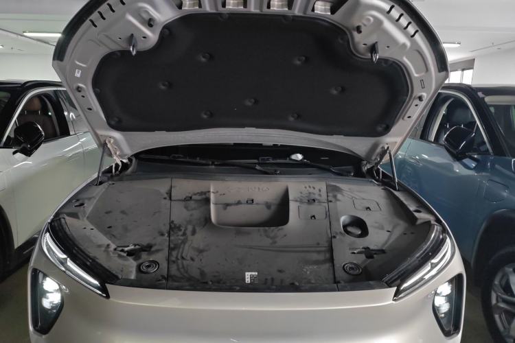 Used Nio ES6 2023 75 kWh Engine Bay