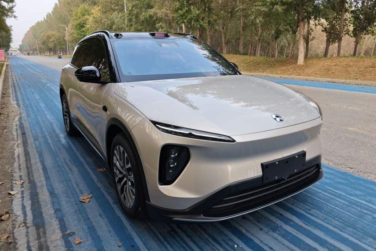 Used Nio ES6 2023 75 kWh Exterior 2
