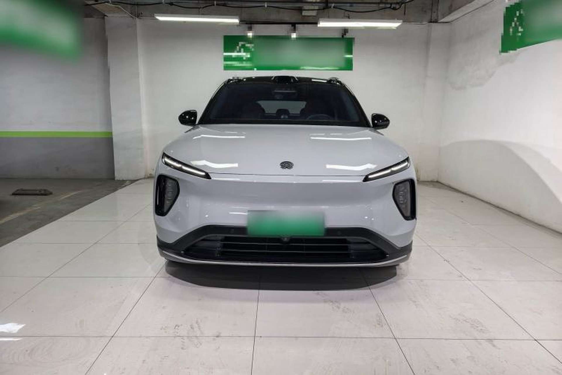 Used Nio ES6 2023 75 kWh Exterior 2