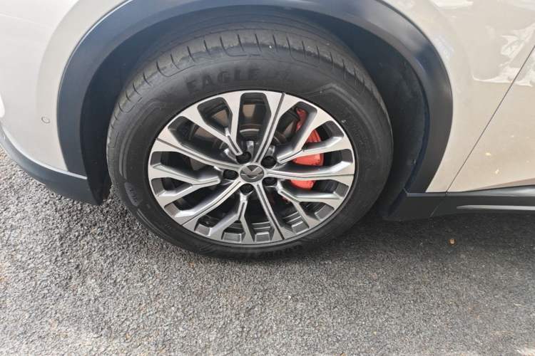Used Nio ES6 2023 75 kWh Exterior 4