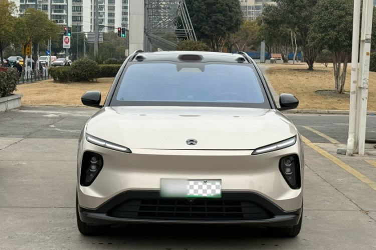 Used Nio ES6 2023 75 kWh Exterior 5