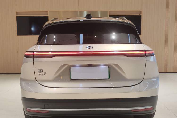 Used Nio ES6 2023 75 kWh Exterior 5