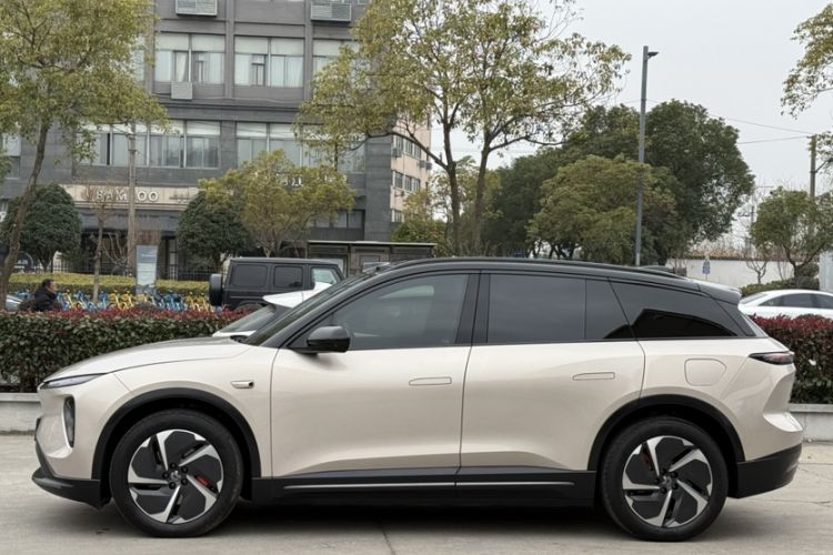 Used Nio ES6 2023 75 kWh Exterior 6