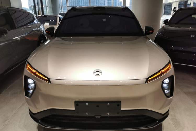 Used Nio ES6 2023 75 kWh Front