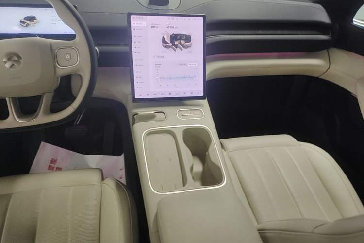 Used Nio ES6 2023 75 kWh Gear Lever