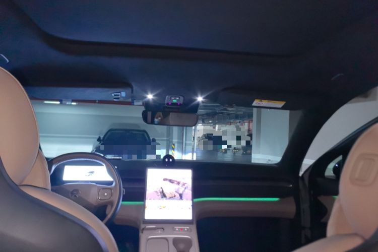 Used Nio ES6 2023 75 kWh Headliner