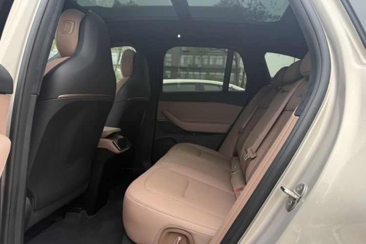Used Nio ES6 2023 75 kWh Interior 3