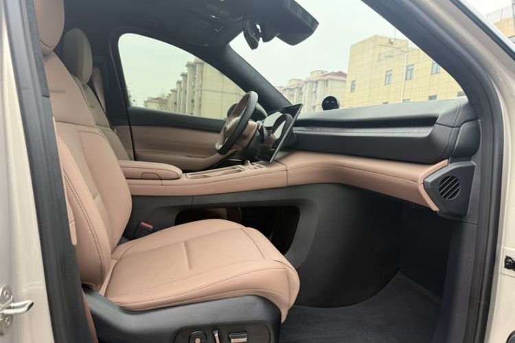 Used Nio ES6 2023 75 kWh Interior 6
