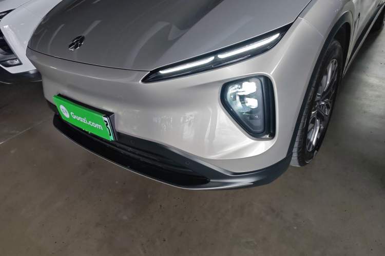 Used Nio ES6 2023 75 kWh Left Front Headlight