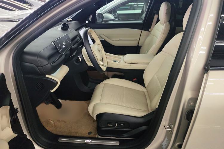 Used Nio ES6 2023 75 kWh Left Front Seat