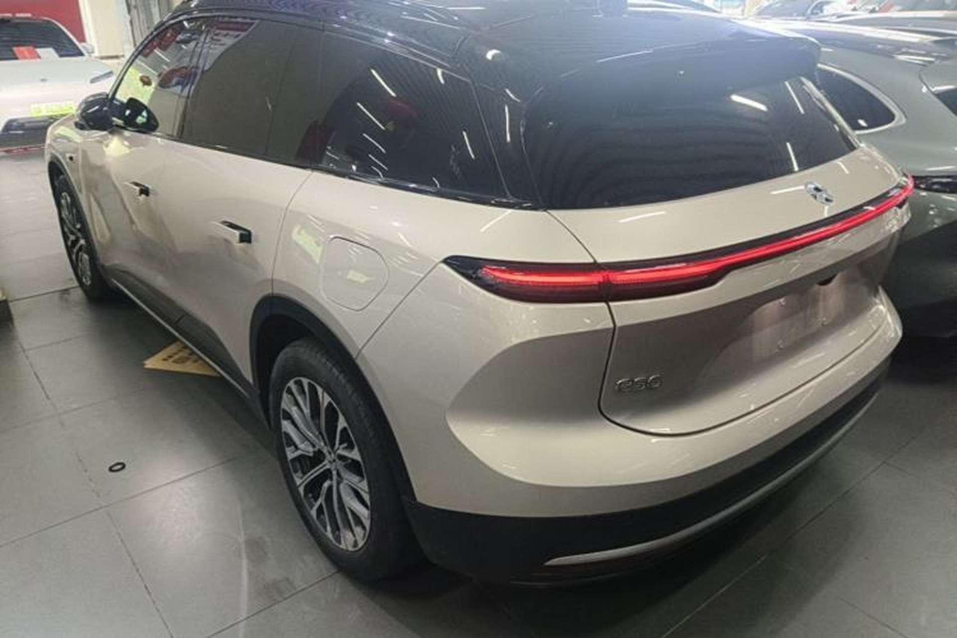 Used Nio ES6 2023 75 kWh Rear Left 45 Deg