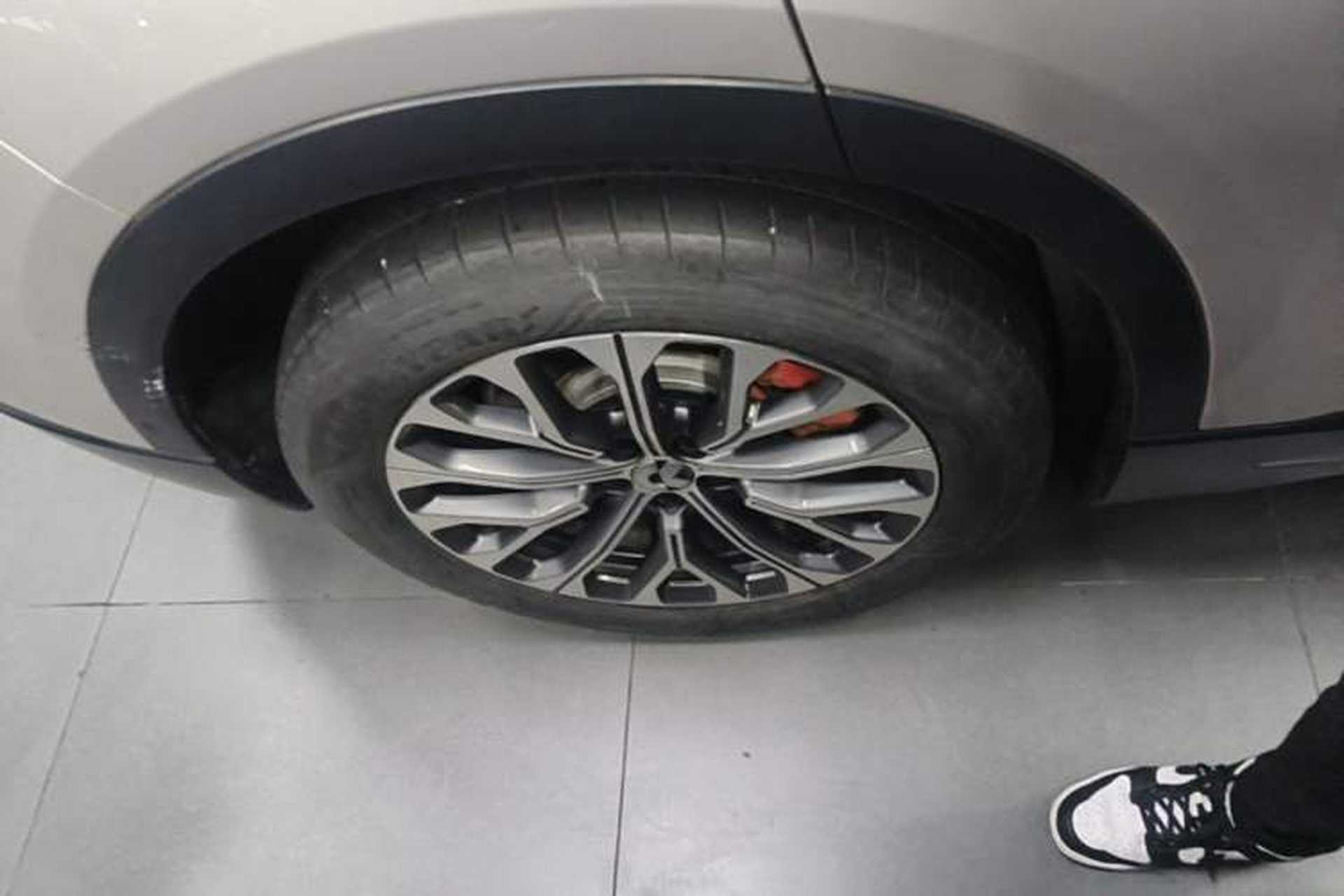 Used Nio ES6 2023 75 kWh Right Rear Wheel Hub
