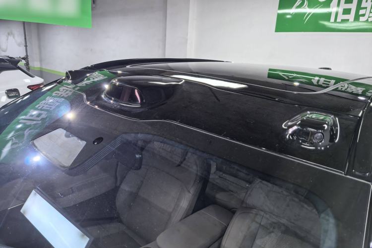 Used Nio ES6 2023 75 kWh Roof
