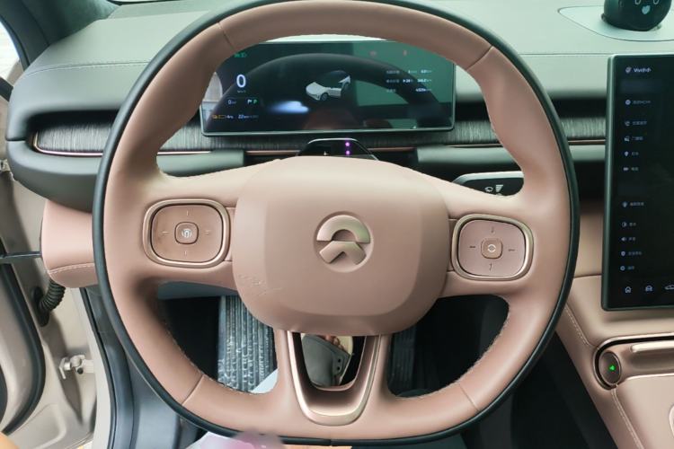 Used Nio ES6 2023 75 kWh Steering Wheel