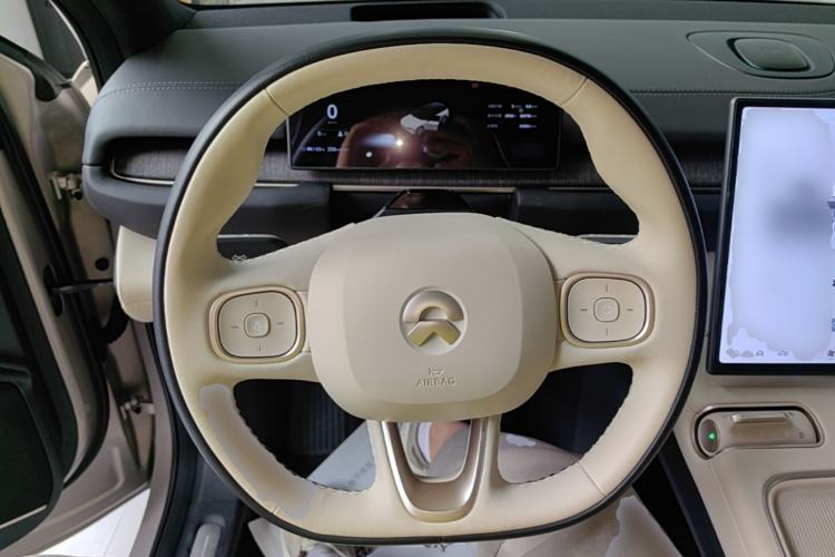 Used Nio ES6 2023 75 kWh Steering Wheel