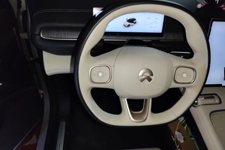 Used Nio ES6 2023 100kWh Steering Wheel