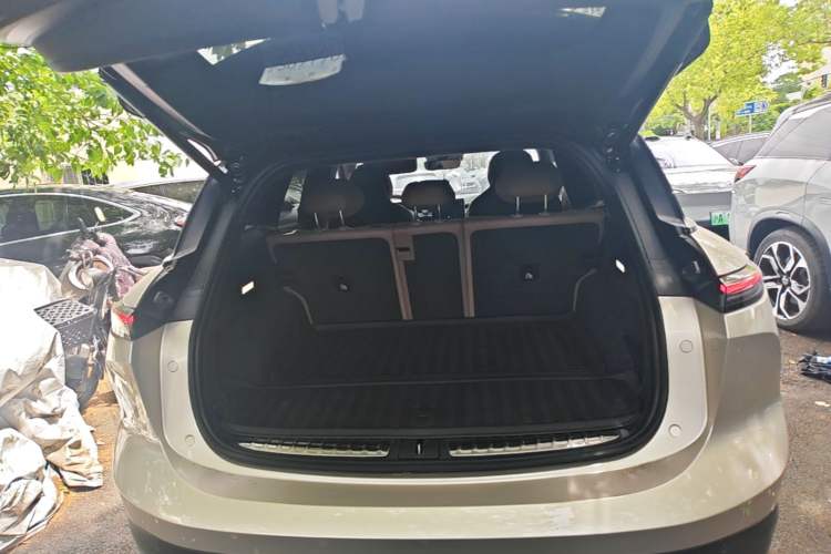 Used Nio ES6 2023 75 kWh Trunk