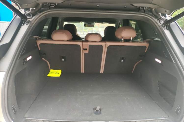 Used Nio ES6 2023 75 kWh Trunk