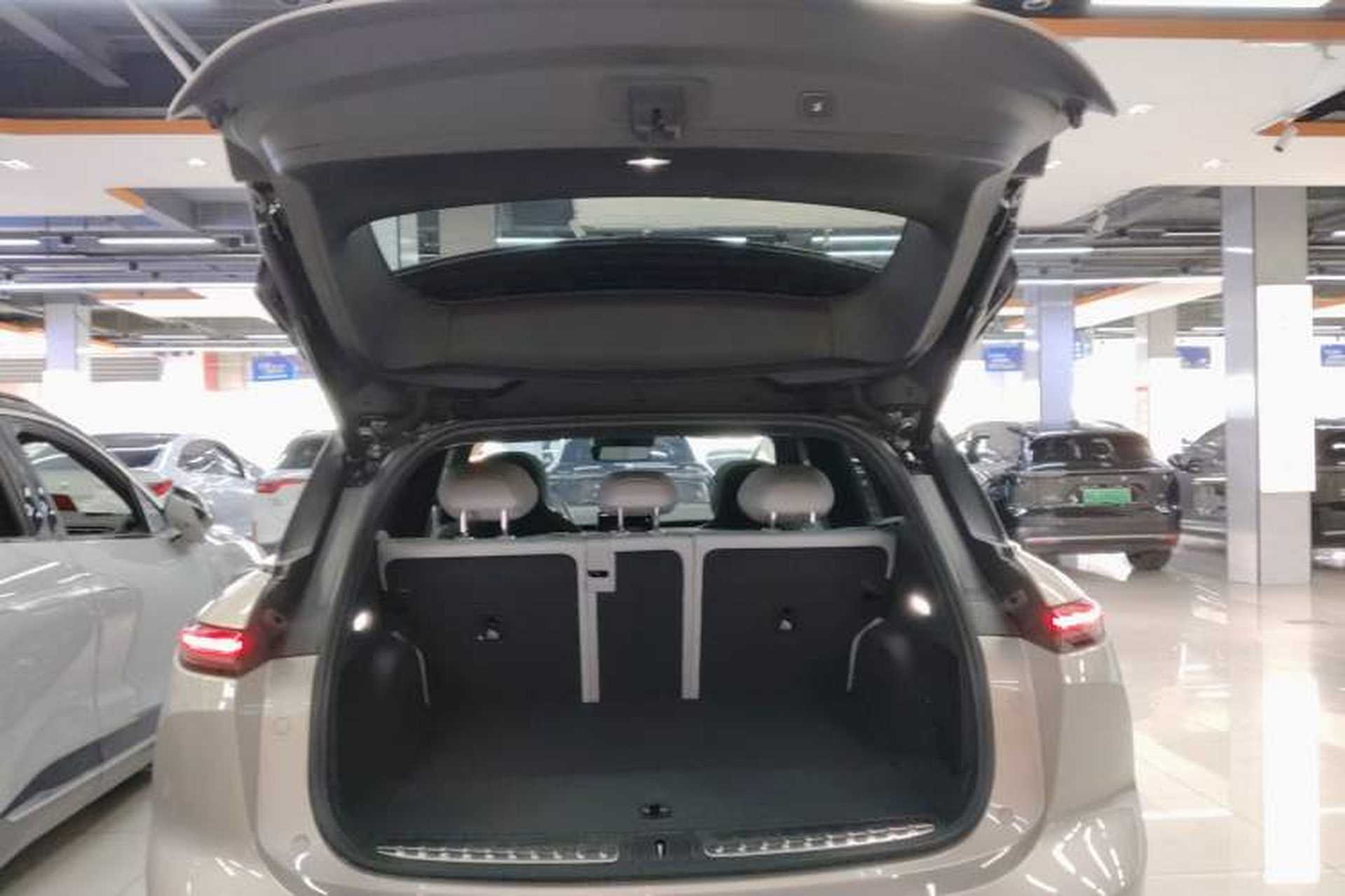 Used Nio ES6 2023 75 kWh Trunk