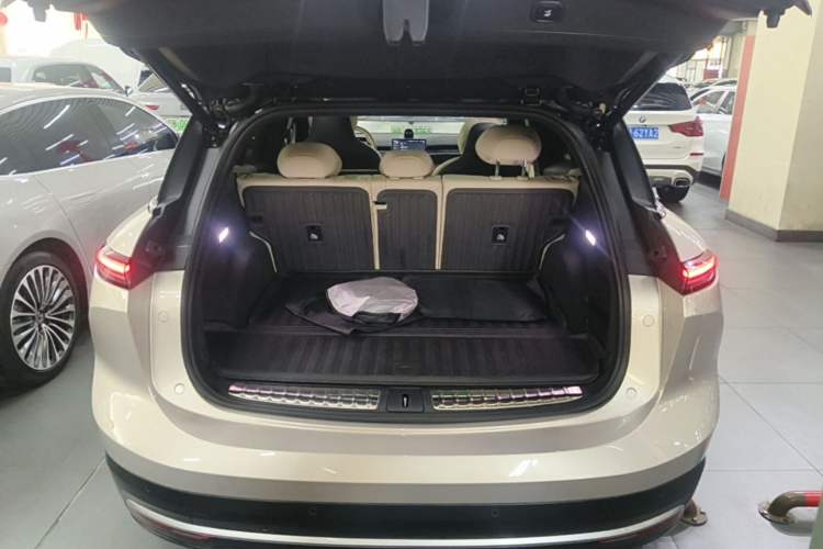 Used Nio ES6 2023 75 kWh Trunk