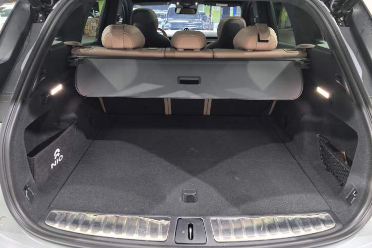Used Nio ES6 2023 75 kWh Trunk