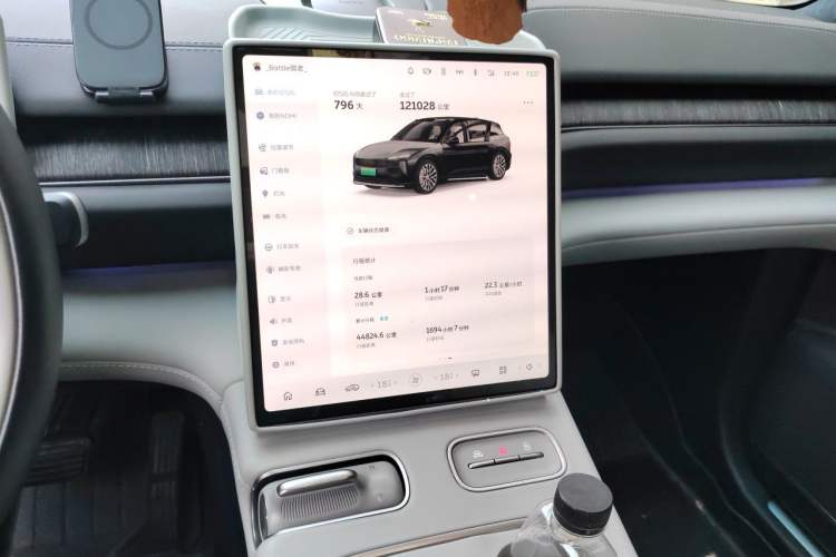 Used Nio ES6 2024 100kWh Audio And AC Panel