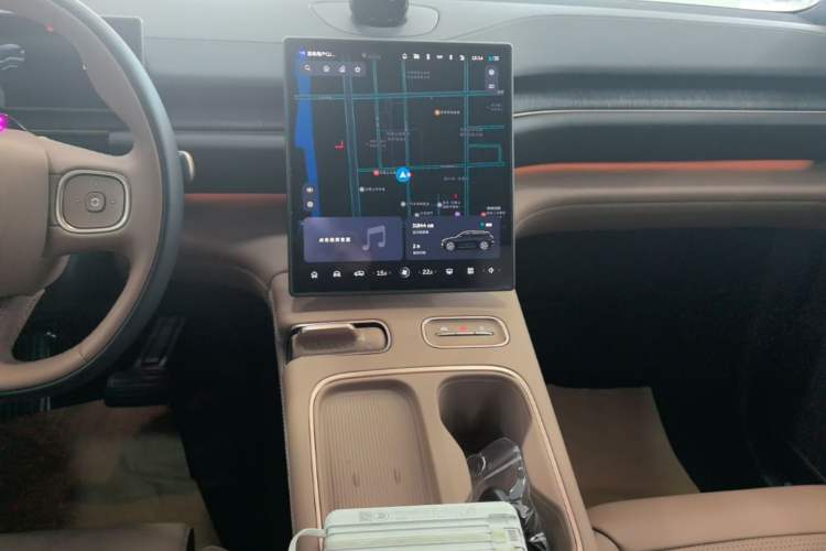 Used Nio ES6 2024 75 kWh Audio And AC Panel