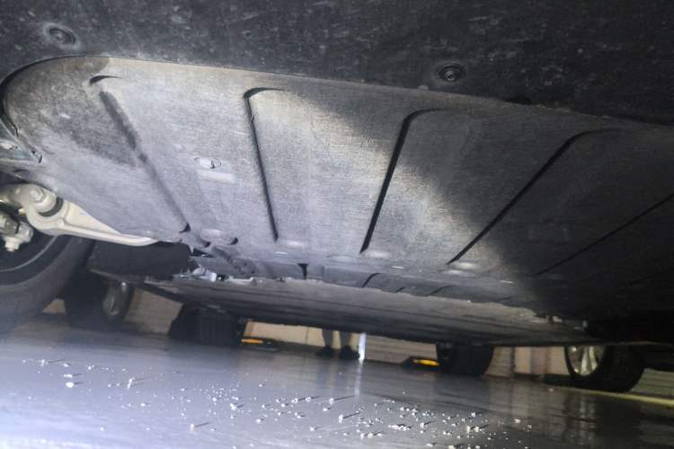 Used Nio ES6 2024 75 kWh Chassis Front
