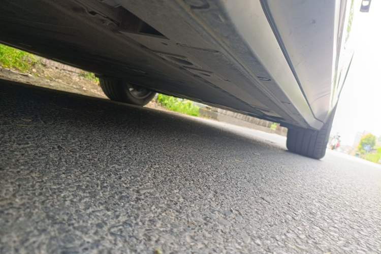 Used Nio ES6 2024 75 kWh Chassis Front Left