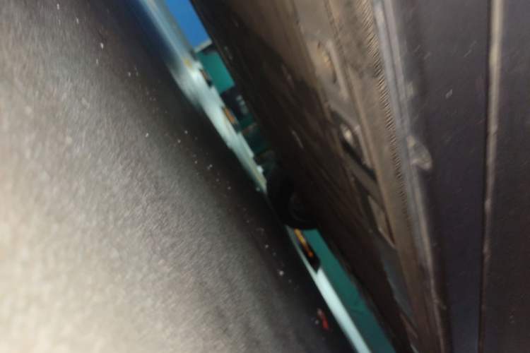 Used Nio ES6 2024 100kWh Chassis Front Left