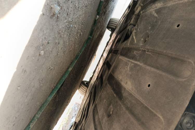 Used Nio ES6 2024 75 kWh Chassis Rear