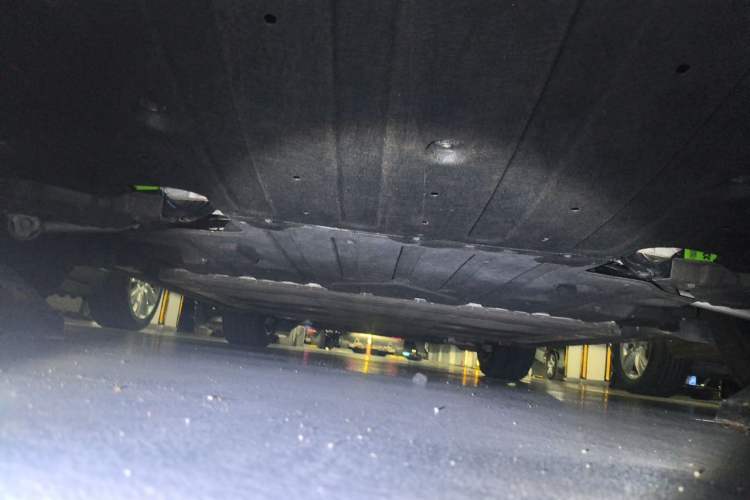 Used Nio ES6 2024 75 kWh Chassis Rear