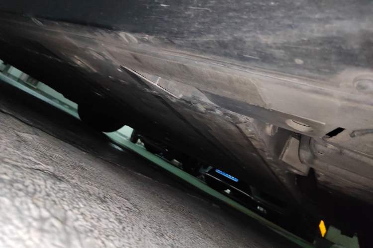Used Nio ES6 2024 75 kWh Chassis Rear Left