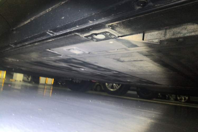 Used Nio ES6 2024 75 kWh Chassis Rear Left
