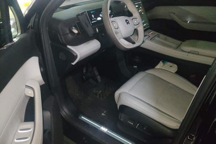 Used Nio ES6 2024 75 kWh Driver Seat