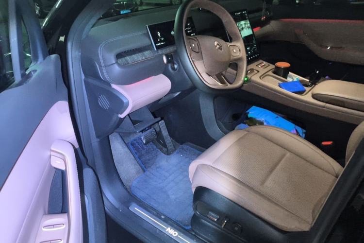 Used Nio ES6 2024 75 kWh Driver Seat
