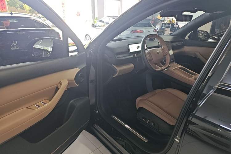 Used Nio ES6 2024 75 kWh Driver Seat
